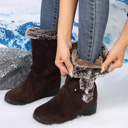 Damen-Schneestiefel mit Fellfutter und Keilabsatz – Ansicht 2