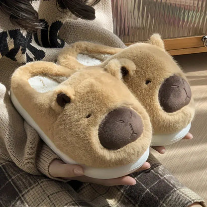 Niedliche warme Damen-Plüschpantoffeln mit Capybara-Motiv – Ansicht 2