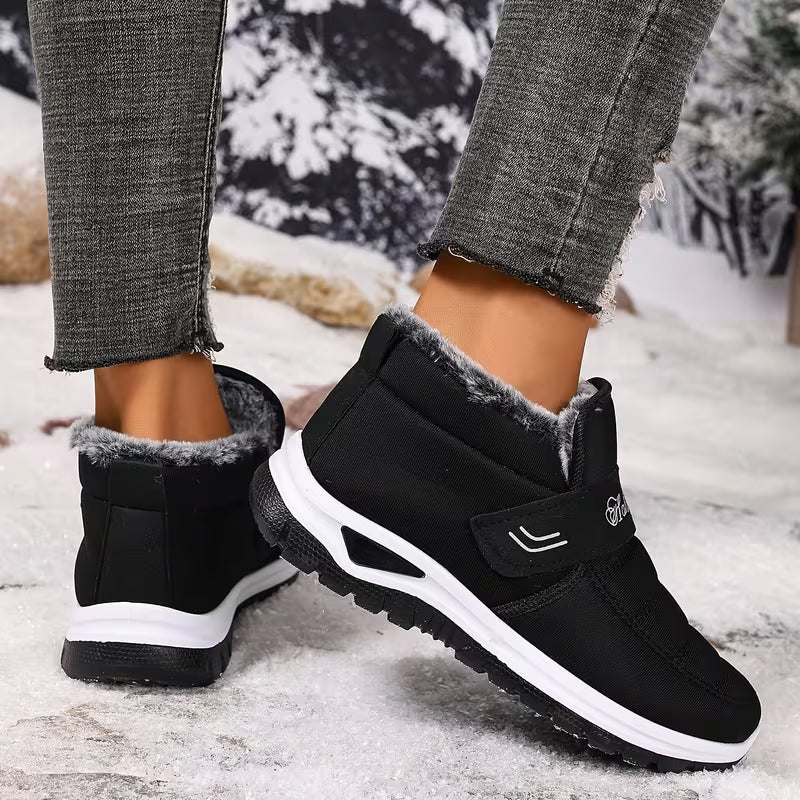 Warme Damen-Winterstiefel zum Hineinschlüpfen – Ansicht 6