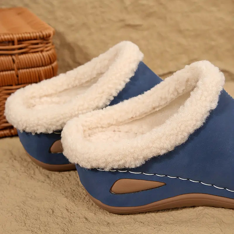 Warme Damen-Slipper mit Plateausohle – Ansicht 4