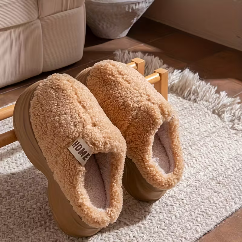 Weiche Damen-Pantoffeln mit dicker Sohle – Ansicht 3