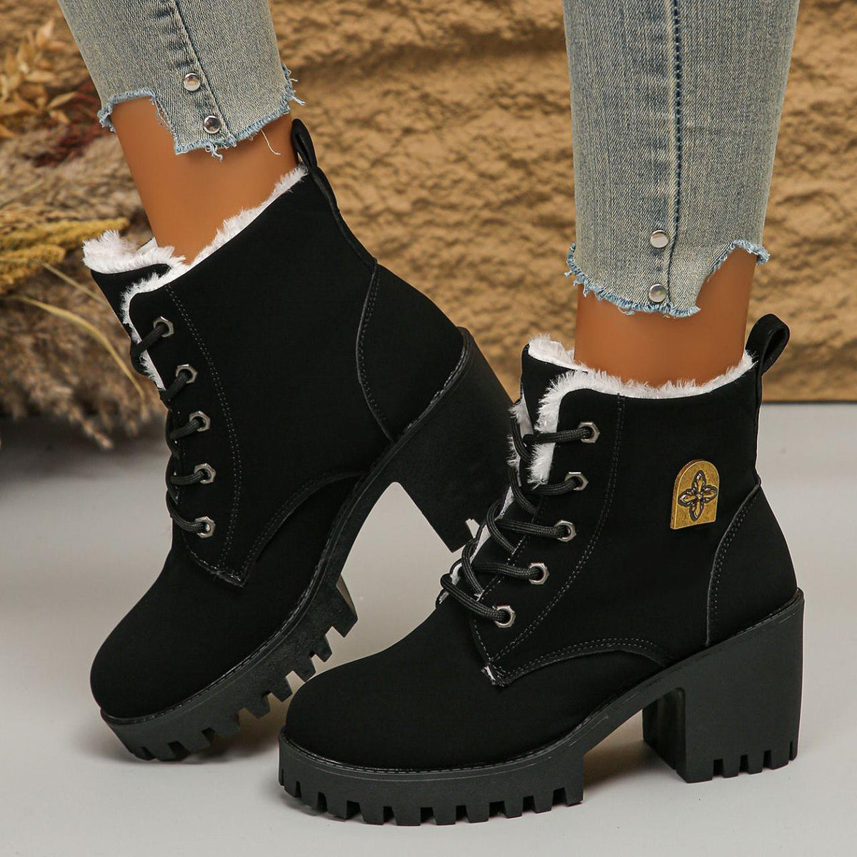 Elegante warme Damen-Stiefeletten mit Blockabsatz – Ansicht 4