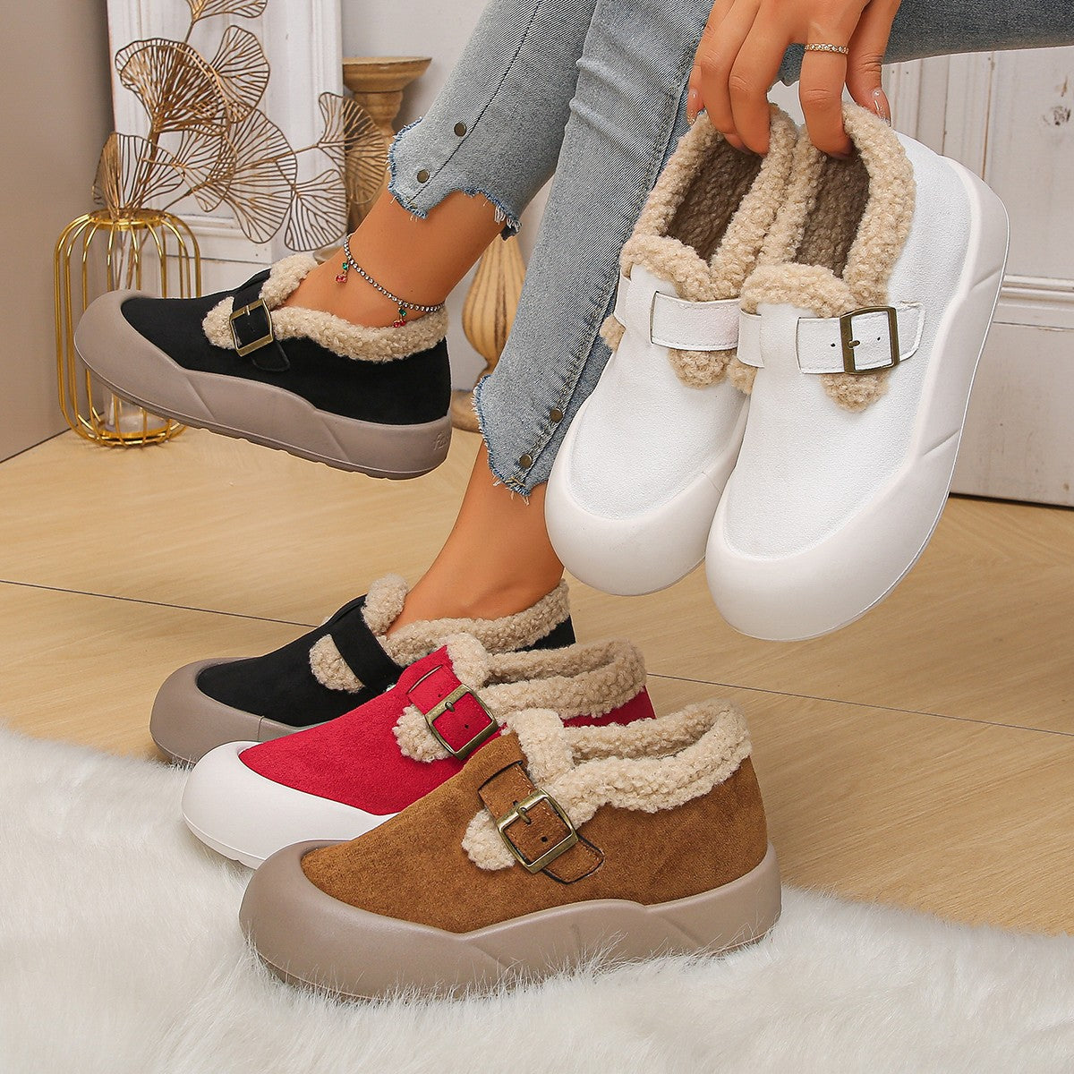 Gefütterte Damen-Winterslipper für drinnen und draußen – Ansicht 1