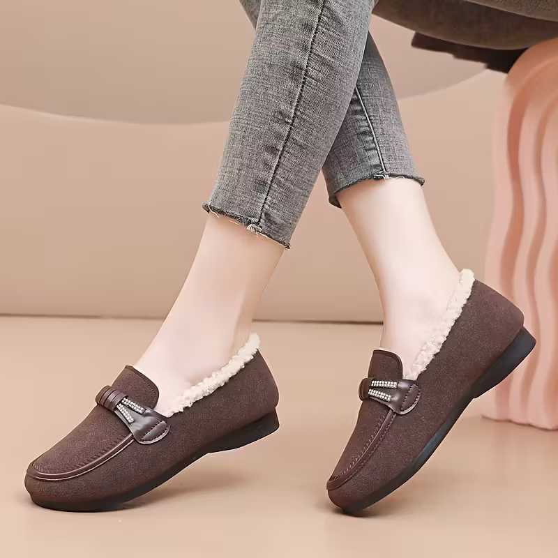 Damen-Winterschuhe mit Schleife und Strassdetails – Ansicht 8