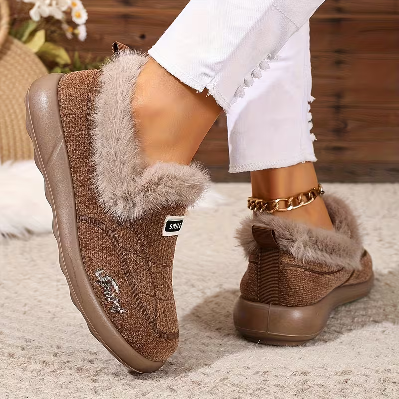 Warm gefütterte Damen-Slipper für drinnen und draußen – Ansicht 10