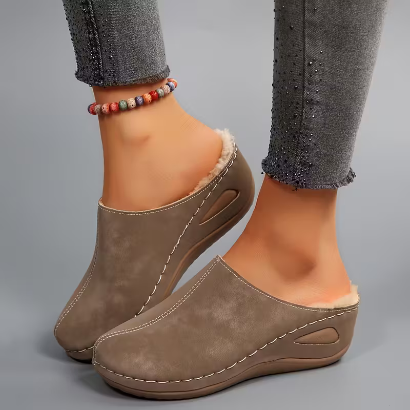 Warme ergonomisch geformte Damen-Winterpantoffeln – Ansicht 11