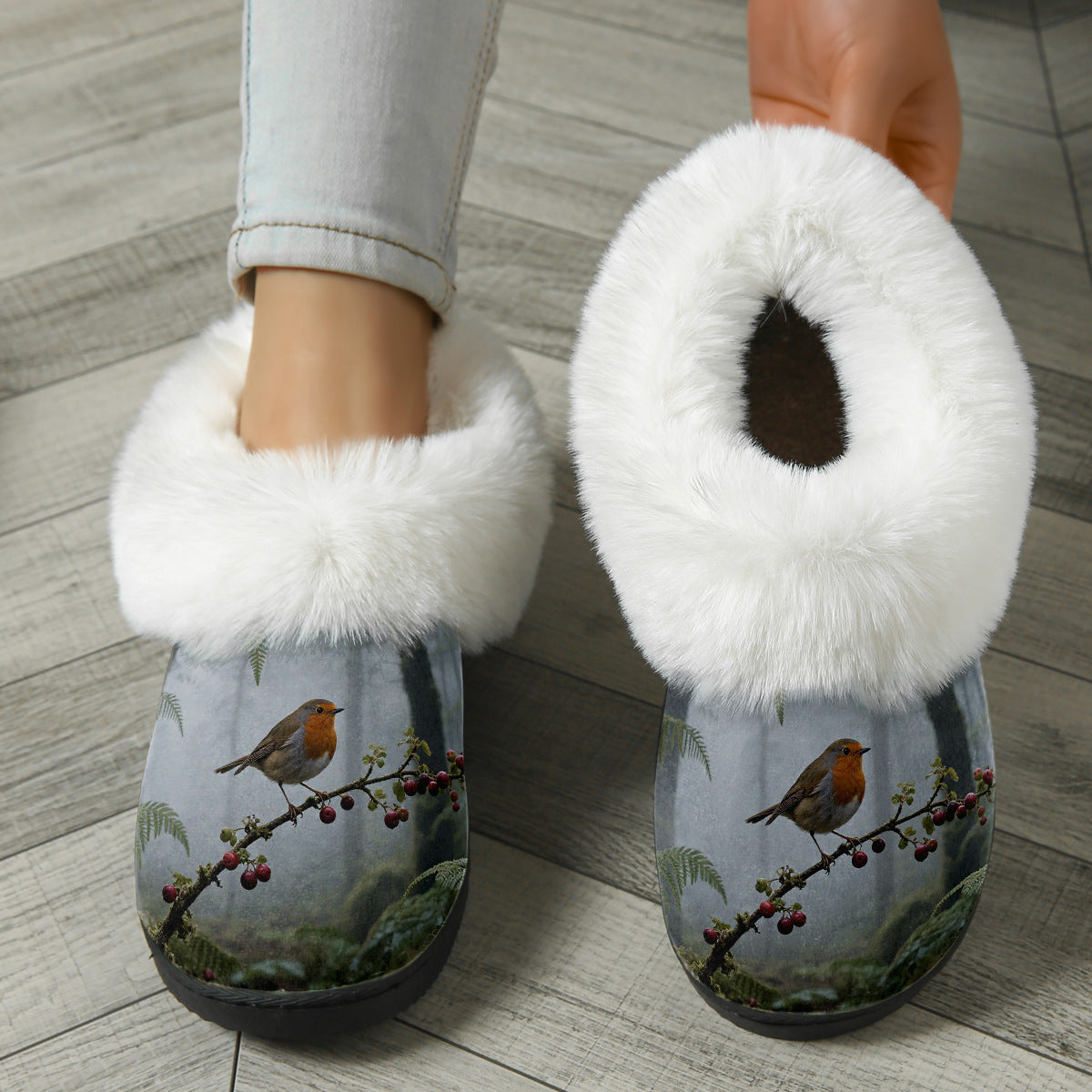 Flauschige Damen-Hausschuhstiefel mit Rotkehlchenmotiv – Ansicht 2
