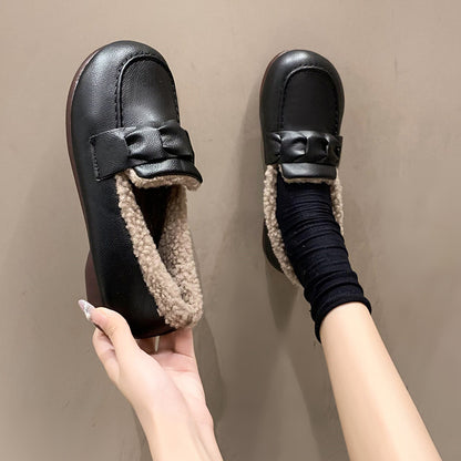 Bequeme warme flache Damen-Lederschuhe – Ansicht 15