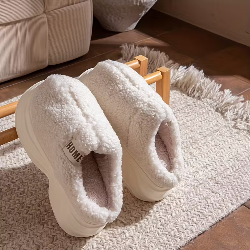 Weiche Damen-Pantoffeln mit dicker Sohle – Ansicht 5