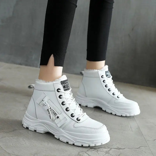 Warme Damen-Sneakerstiefeletten mit Plüschfutter – Ansicht 1