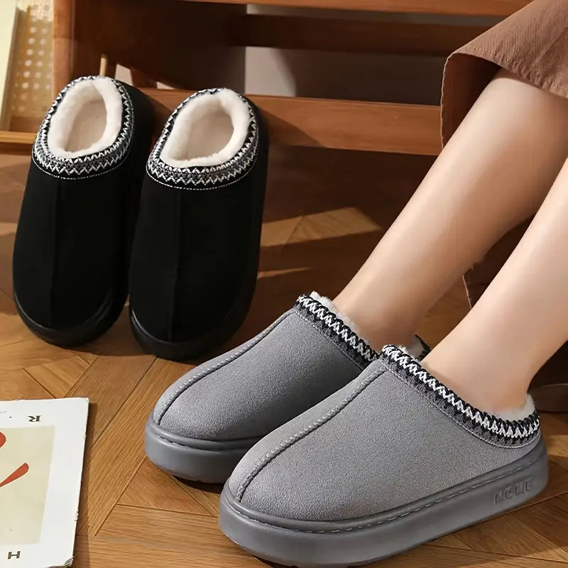 Gemütliche gefütterte Damen-Pantoffeln – Ansicht 11