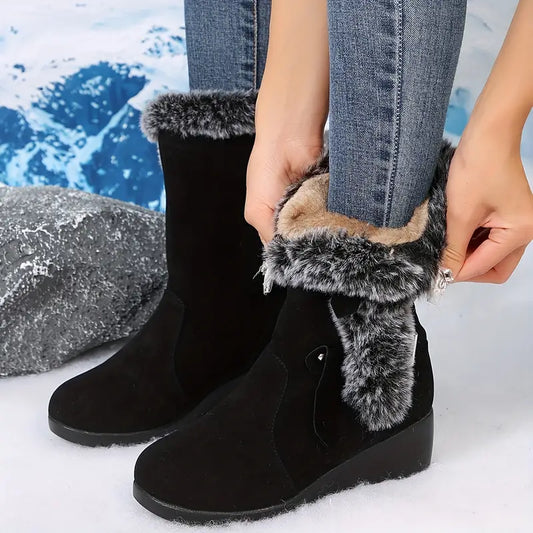 Damen-Schneestiefel mit Fellfutter und Keilabsatz – Ansicht 1