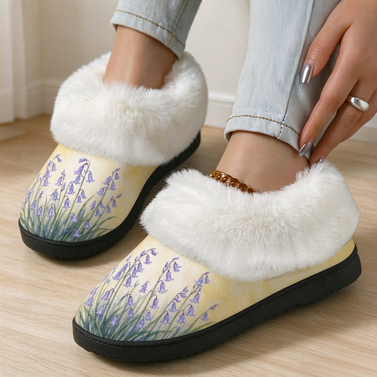 Warme Damen-Pantoffeln mit Glockenblumenmuster – Ansicht 4