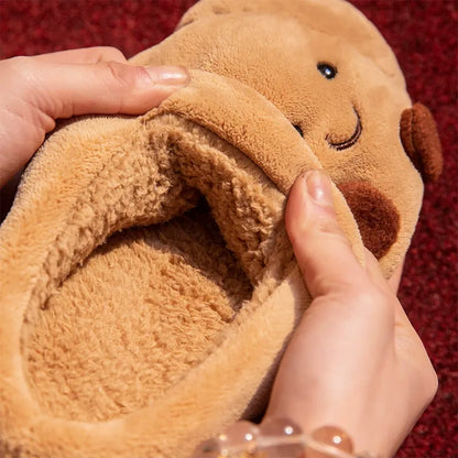 Flauschige Damen-Winterpantoffeln in Croissantform – Ansicht 4