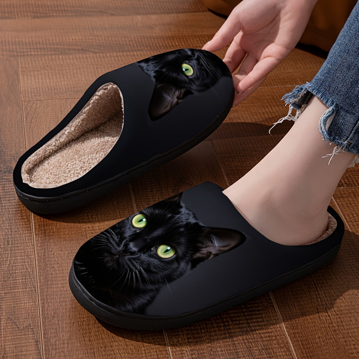Damen-Pantoffeln mit schwarzem Katzenmotiv – Ansicht 3